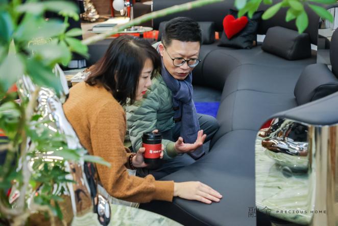 色老板最新動態(tài)，引領(lǐng)行業(yè)變革，打造全新視覺體驗